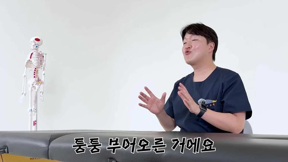 올투게더나우 러닝 무릎보호대 슬개건 슬개골 보호대 관절 보호 밴드 아대 한쪽 마사지볼 상세 이미지 3